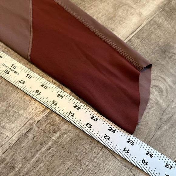 GYMSHARK Legacy Euphoria Leggings in Mauve / Red / Pink Size Small - Raw Hem - Picture 5 of 5